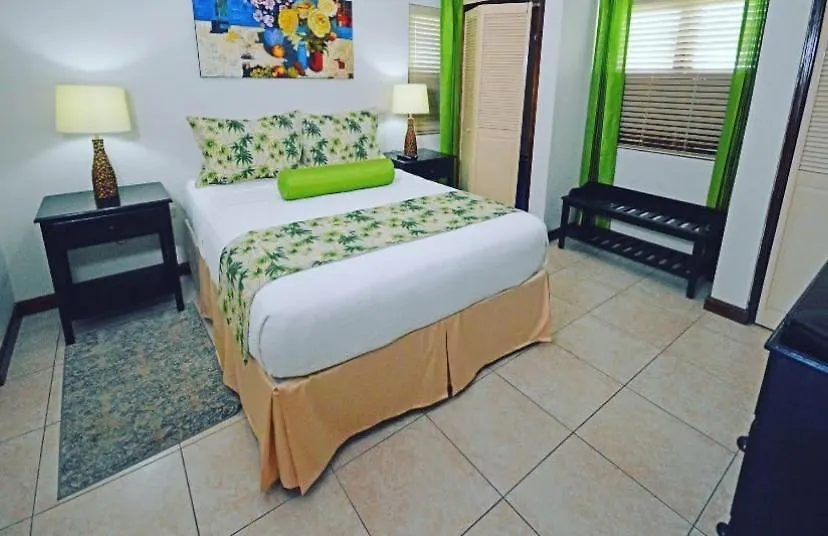 Villa Fernando, Ocho Rios Jamaica Mammee Bay